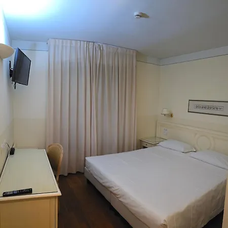 Hotel Grand Bonanno 4*