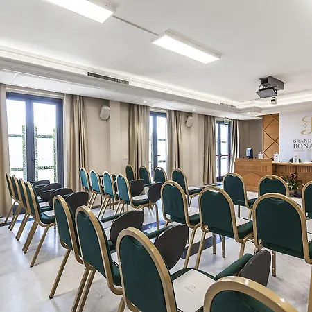 グランド ボナンノ ホテル 4*